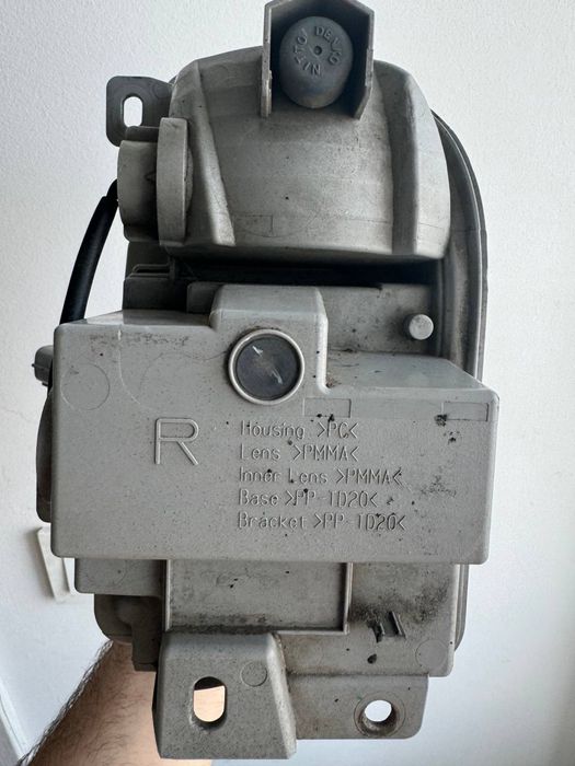 DRL  prawy do Toyota Prius + 2021-2015r