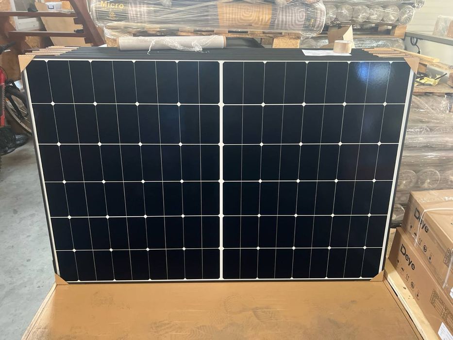 Сонячні панелі Jinko 590 bifacial