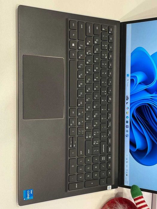 Ноутбук Dell Vostro 5510 15.6 i5-11300H 16GB RAM 256GB