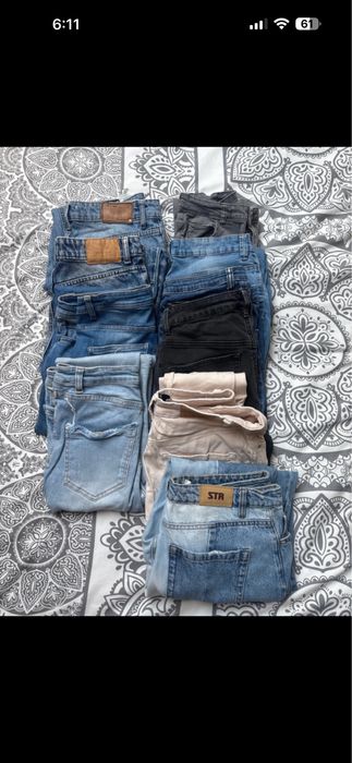 10 par jeansów