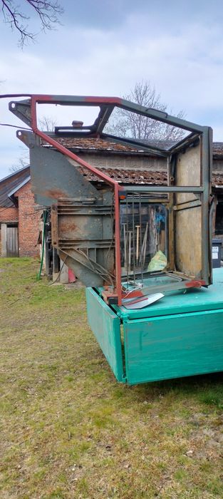 Sprzedam kabinę c-360 Czeska