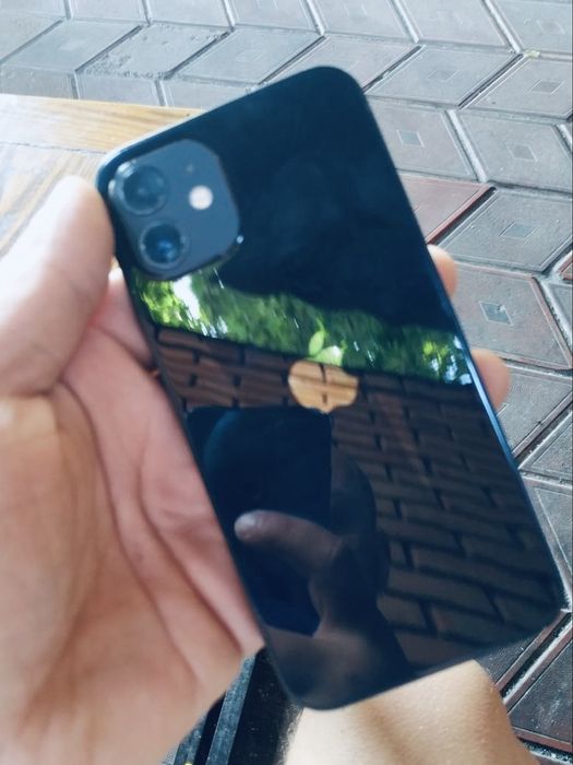 Iphone 12 с гарантією