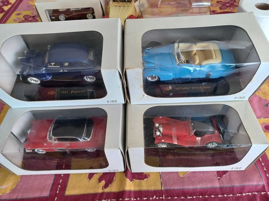 Coleção carros antigos 1:32