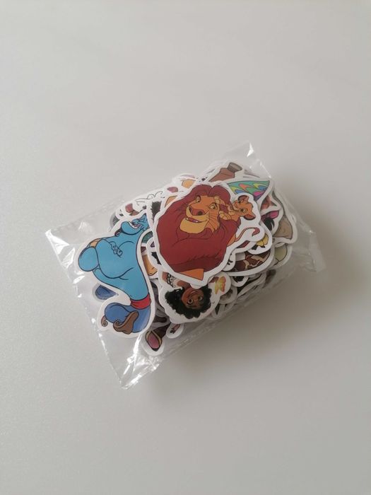 100 Autocolantes Disney Bonecos Cartoons Criança Stickers Brinquedo