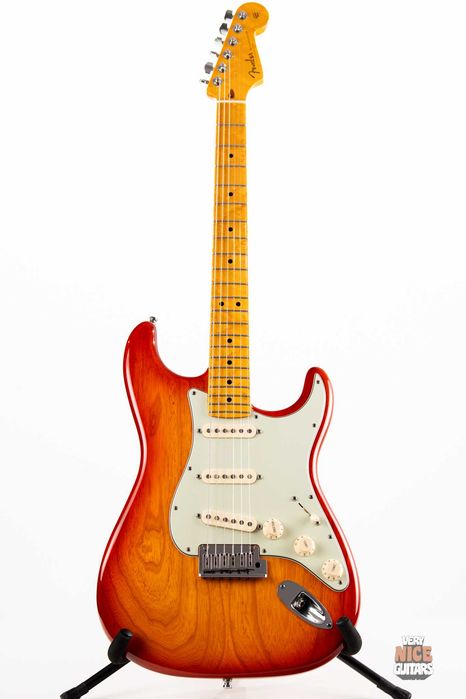 Fender Custom Shop Deluxe Stratocaster