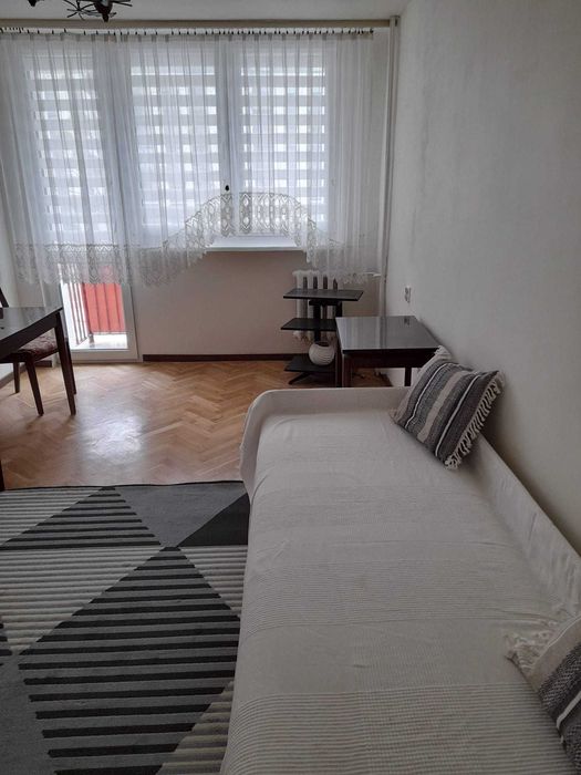 Mieszkanie 2-pokojowe 37 m², wolne od września, bezpośrednio