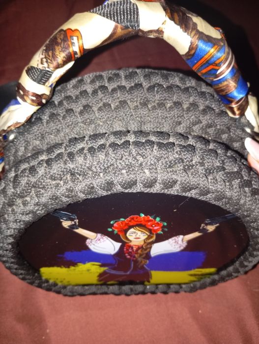 Продам сумочку ручна робота