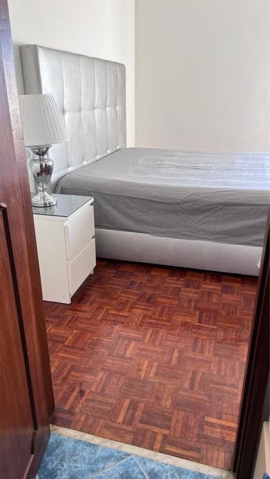 Quarto de casal com suite privativa