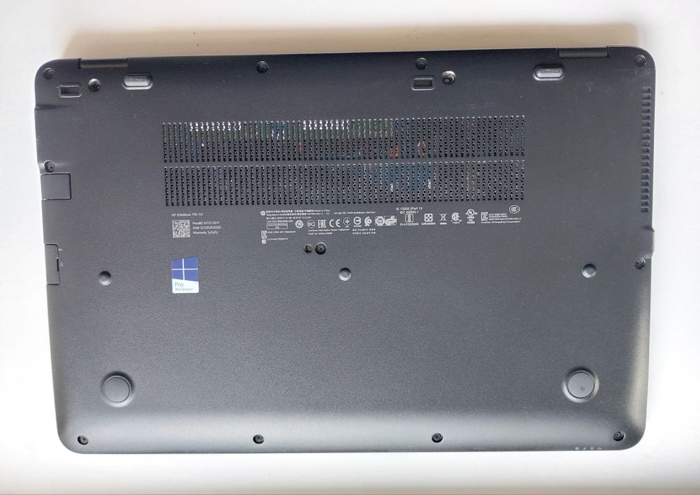 Hp 15.6"FHd/4 ядра/8гб/ssd/акб 2 години