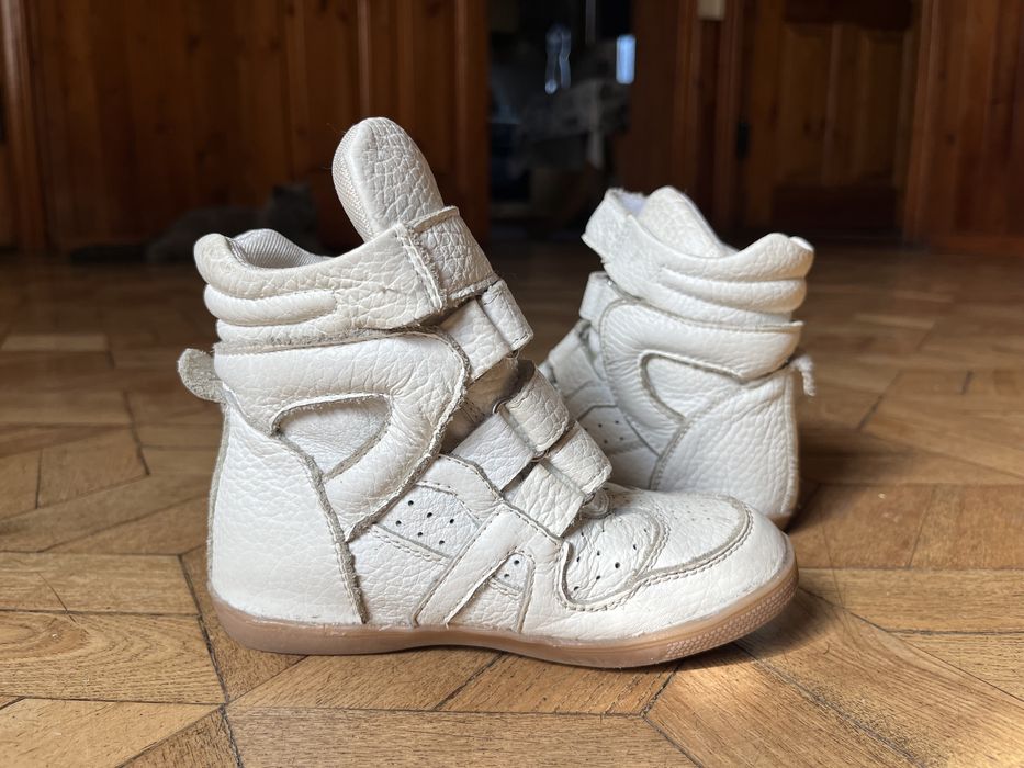 Кросівки снікерси на дівчинку 2-3 років