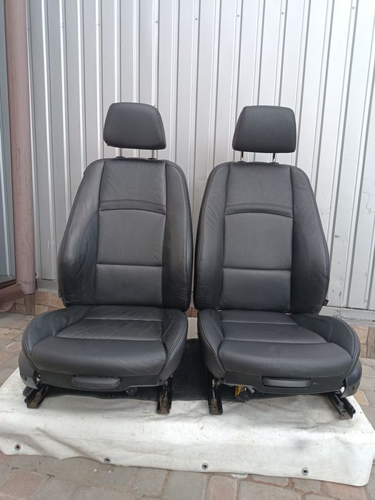 Сидения БМВ  Е92 Купе Сидіння BMW Е46 Е36 Рекаро Відкидні НиВаз 08