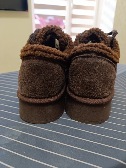 Нові черевики жіночі хутро