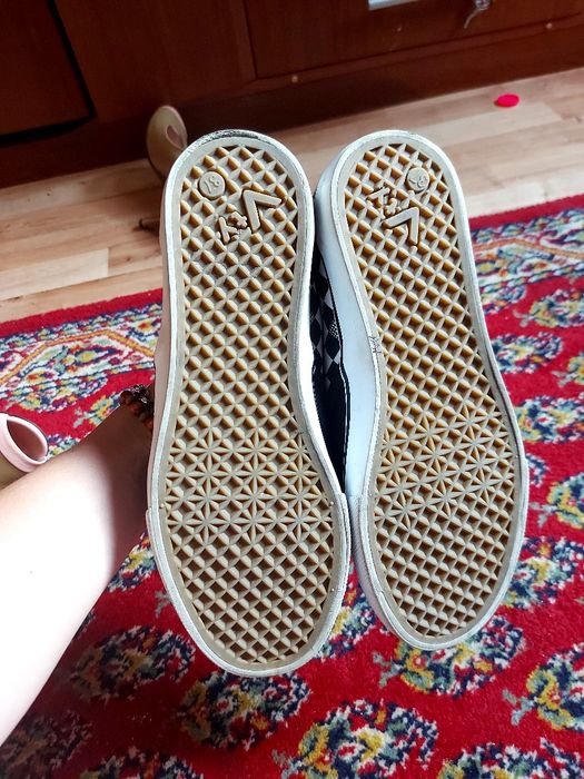 Trampki 37 w k kratę