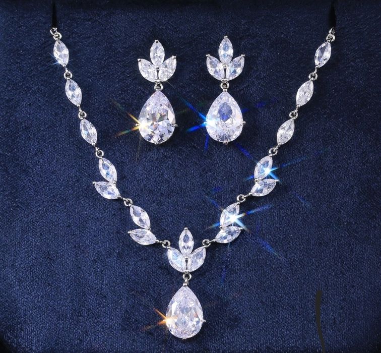 Nowy komplet biżuterii łańcuszek I kolczyki biżuteria ślubna prezent