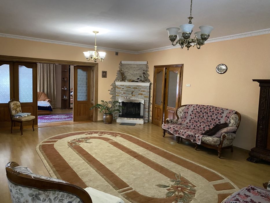 Будинок, особняк 15 хв від Львова 25 сотих , 364/166/19. с.Ременів.