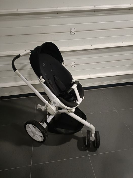 Conjunto carrinho baby cock e isofix Quinny