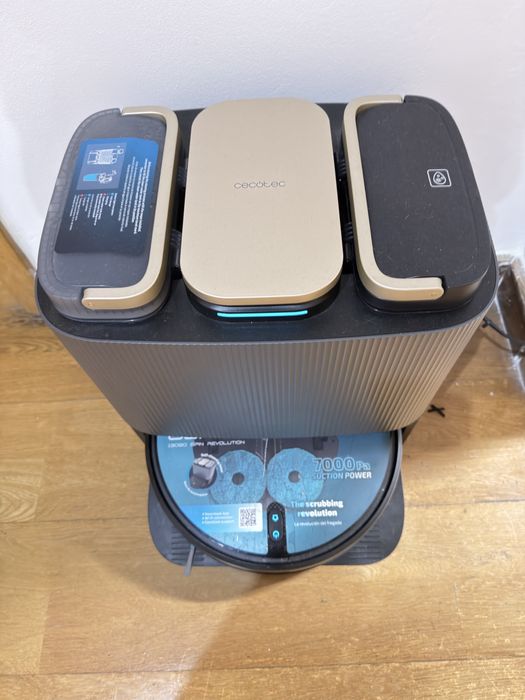 Aspirador sem fio conga