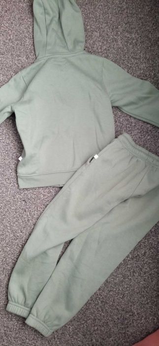 Komplet dresowy r. 116