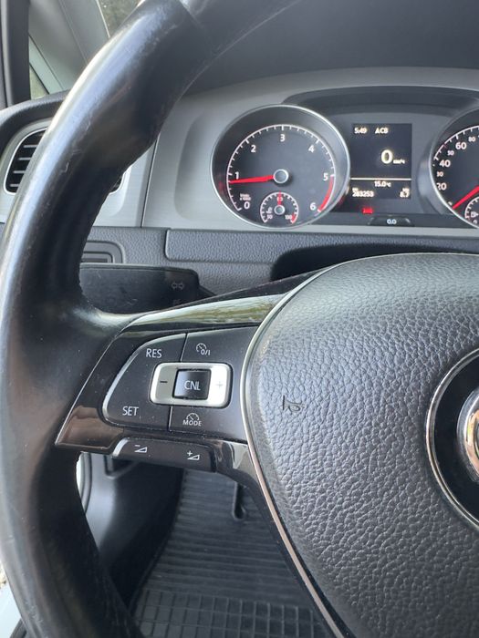 Продаю GOLF 7 2014 рік