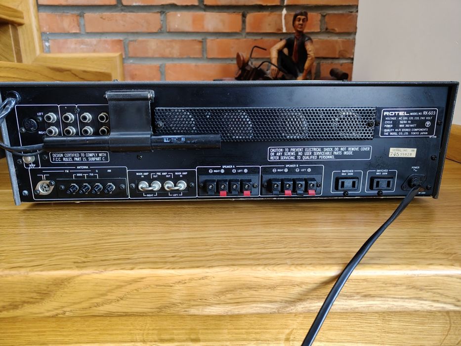 Amplituner ROTEL RX 603