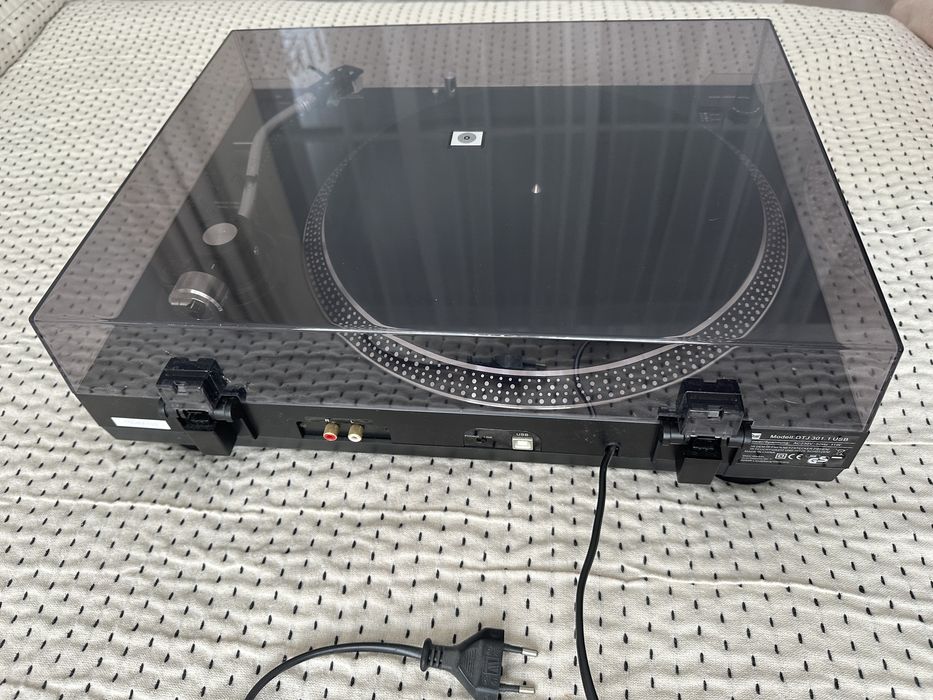 Gramofon Dual DTJ 301.1 USB