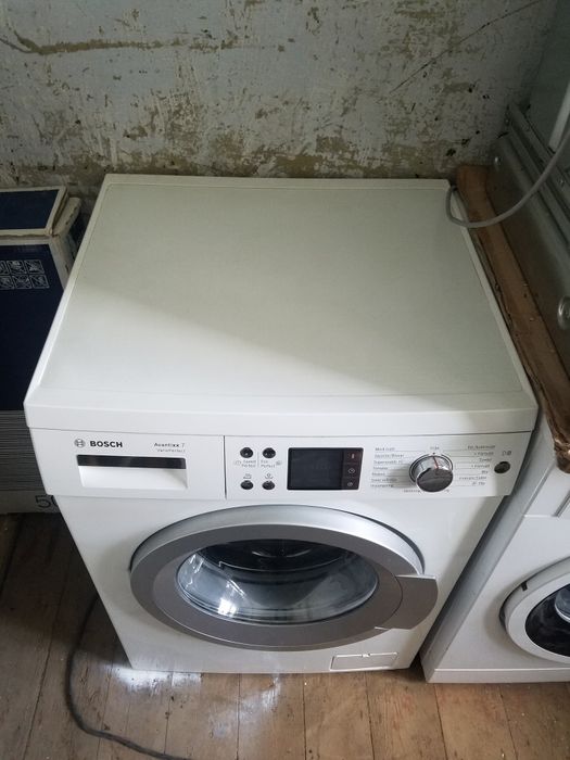 Пральна машинка Bosch Avantix7 vario perfect на 8кг
