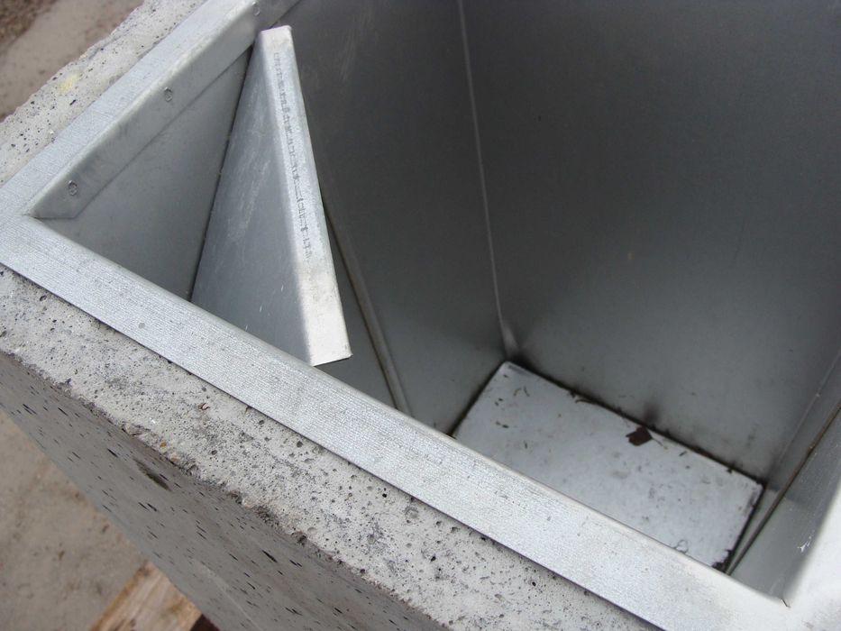 Kosz na śmieci betonowy 40x40x65, beton architektoniczny, szary