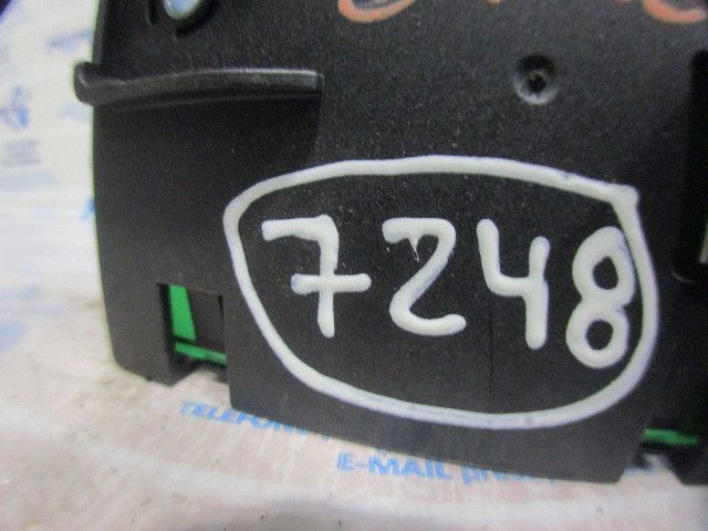 Amplificador de antena MERCEDES-BENZ Classe B (W245)