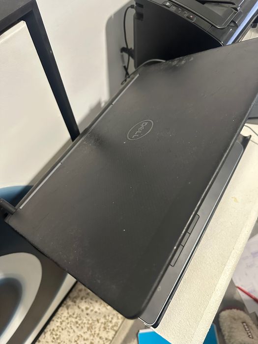 laptop Dell Precision 7520 ekran 17 cali