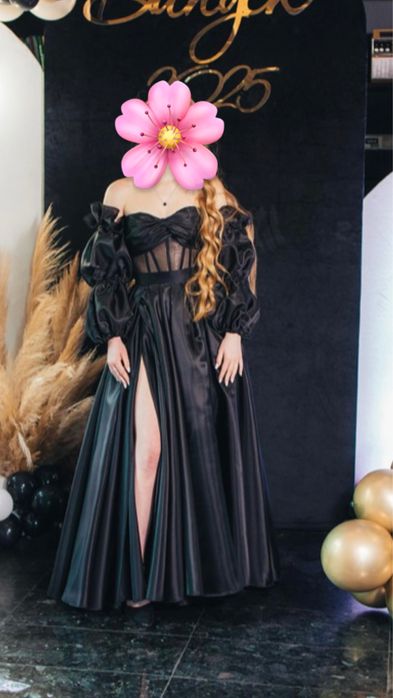 Випускна сукня чорна