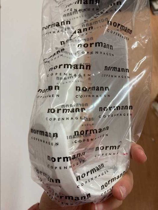 Cabides novos da Normann Copenhagen