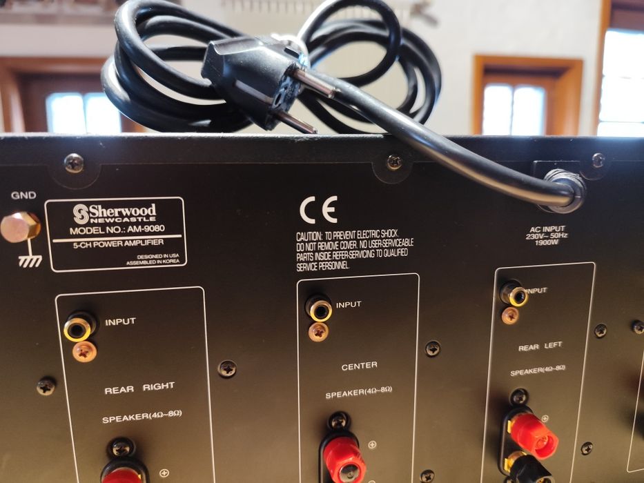 Sherwood AM 9080 pięcio kanałowa końcówka mocy