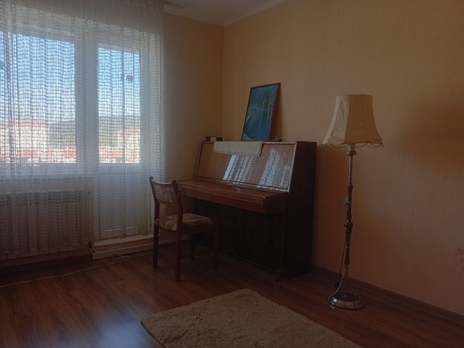 Фортепіано марки "Україна"