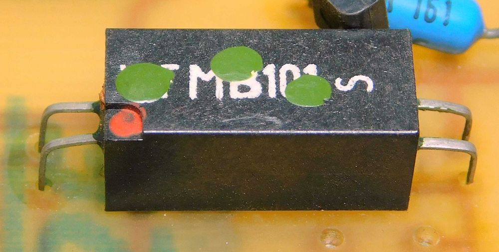 Płyta drukowana na odzysk części np. dioda KS680A układy DDR [KE]6