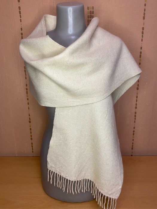 Шарф із монгольського кашеміру кремового кольору Goyo 165см/27см