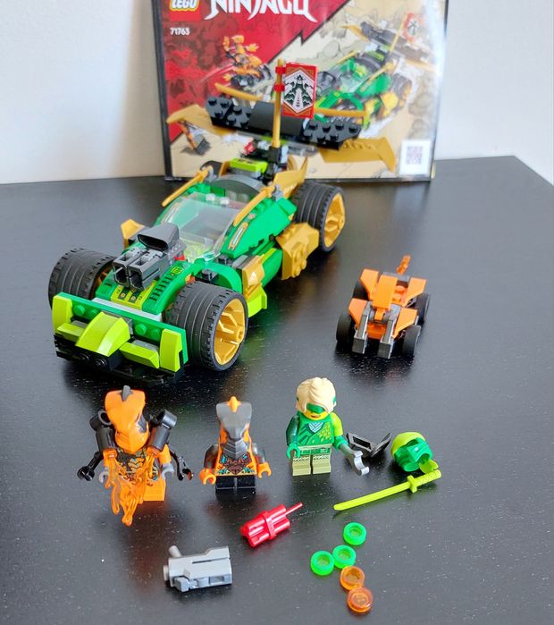 Lego Ninjago 71763 Samochód wyścigowy Lloyda Evo