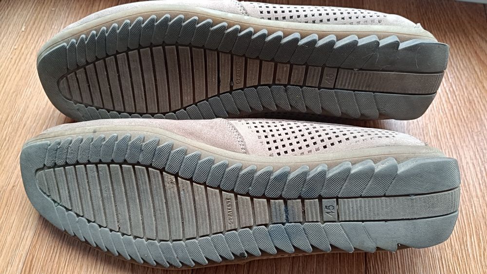 Продам макасіни чоловічі