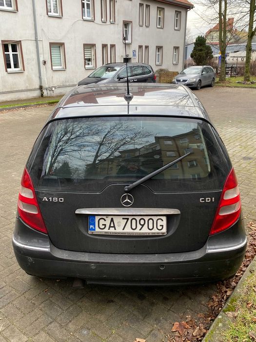 Mercedes A180 CDI | SKÓRA | PANORAMA | Silnik odpala |
