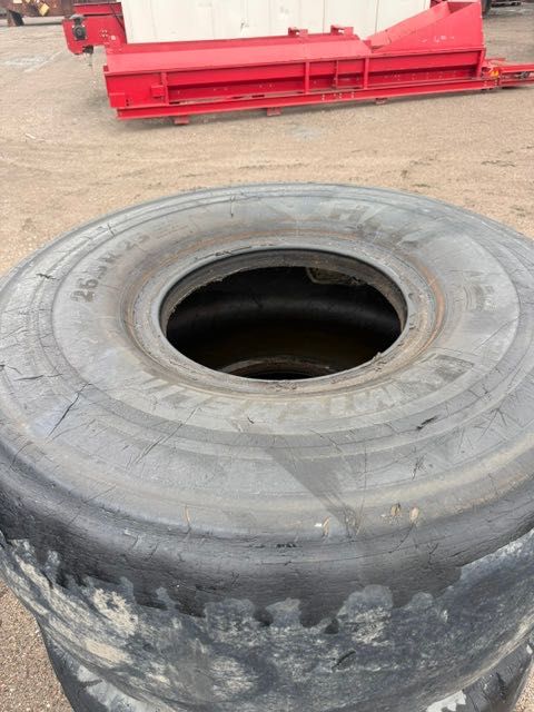 OPONA 26.5R25 DO ładowarki hanomag komplet 4 szt