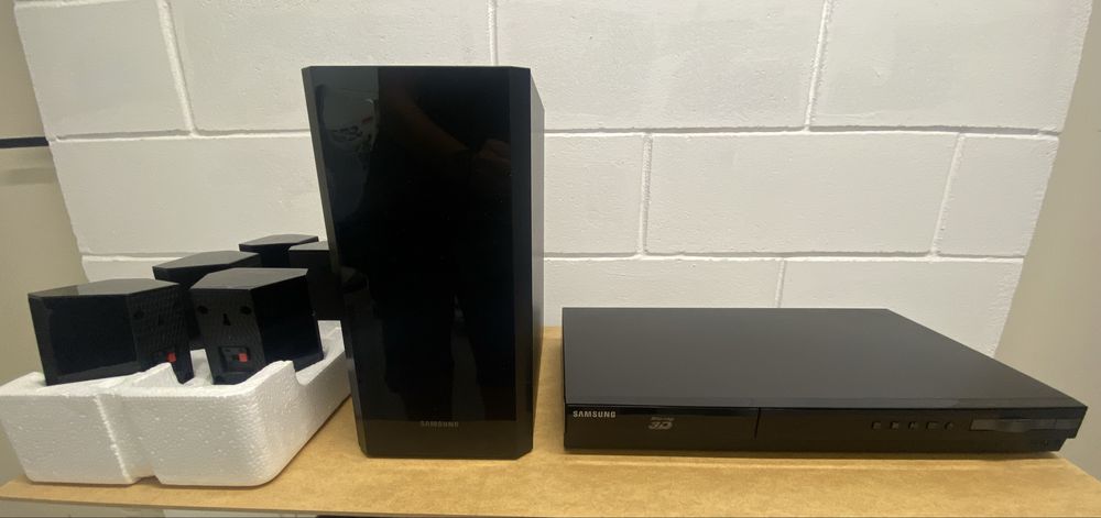 Samsung blu-ray3D entertainment system HT-F4500