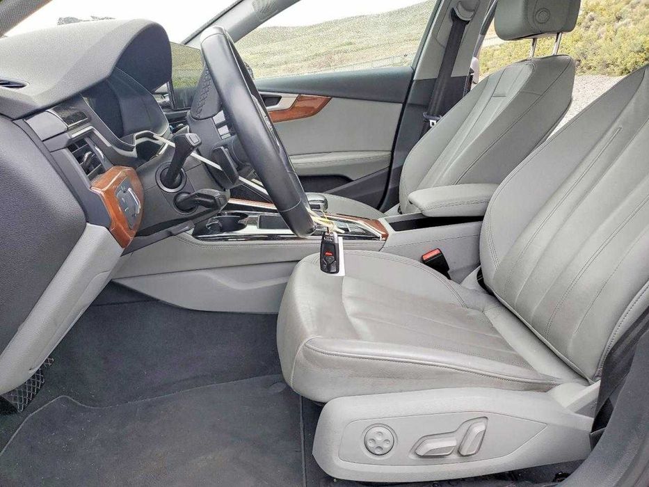 2022 AUDI A4 PREMIUM PLUS 40 в дорозі