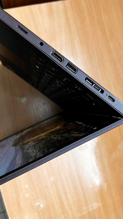 Lenovo ThinkPad T14 Gen 1 i7-10610U 16GB DDR4 GeForce SSD 256GB 14"FHD