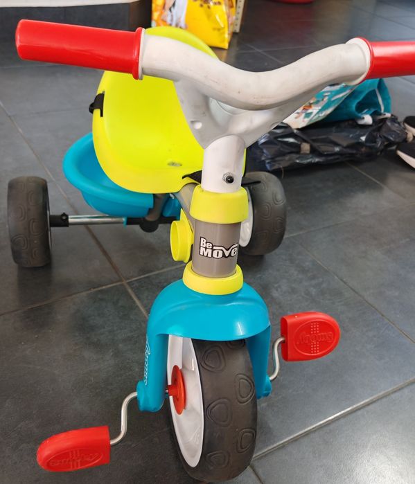 Triciclo criança