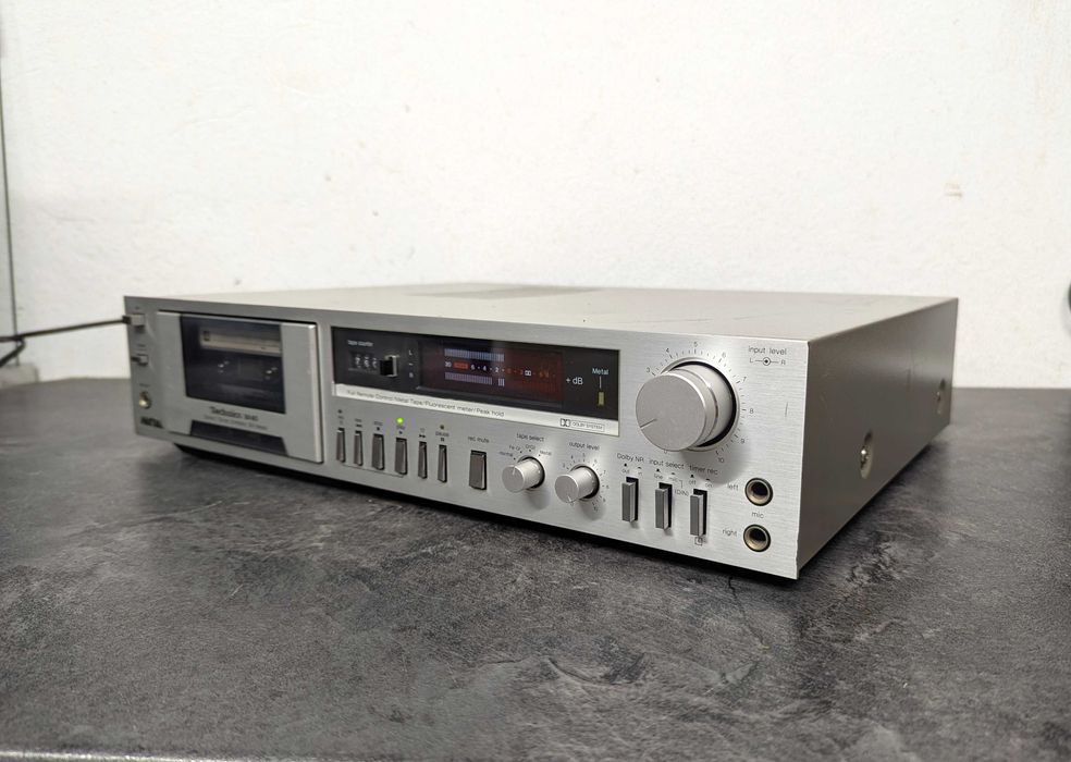 Касетна декаTechnics RS-M 45. Direct Drive. 2 двигуни. SX head.