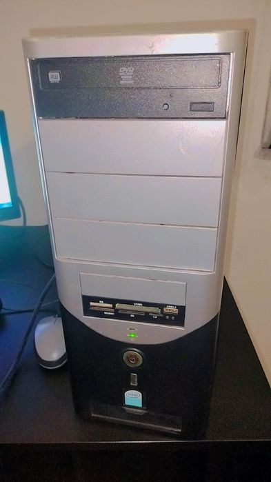 Computador Windows 7 Desktop