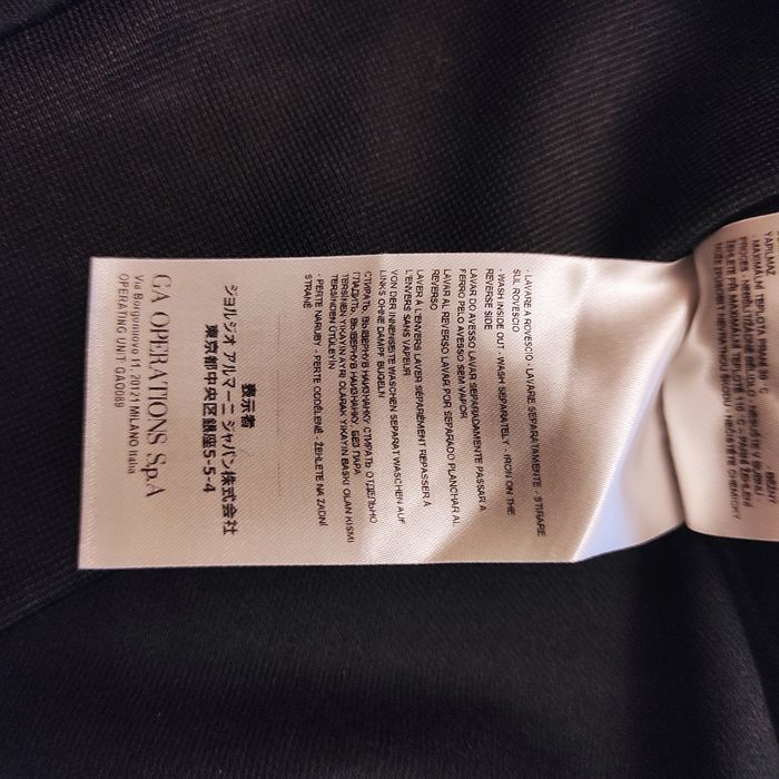 Свитшот Armani р. M-L оригинал, реглан, джемпер