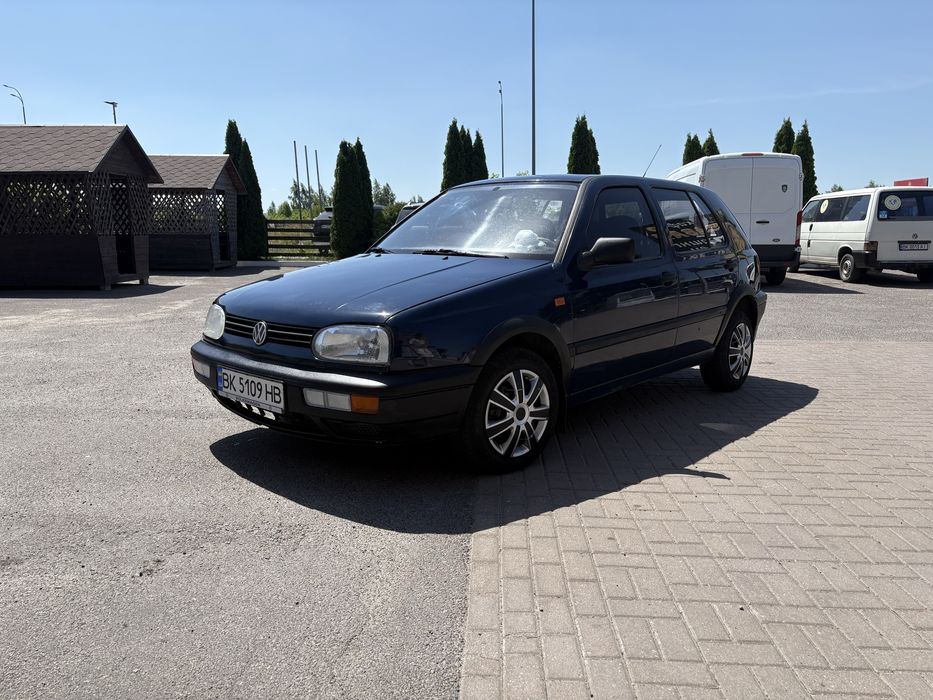 Volkswagen Golf 1993 VIN WVWZZZ1HZPW123183 фото оголошення 3 з 11