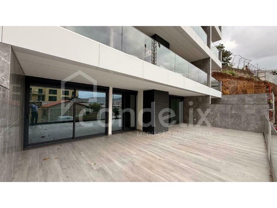 Apartamento T2 nos Barreiros