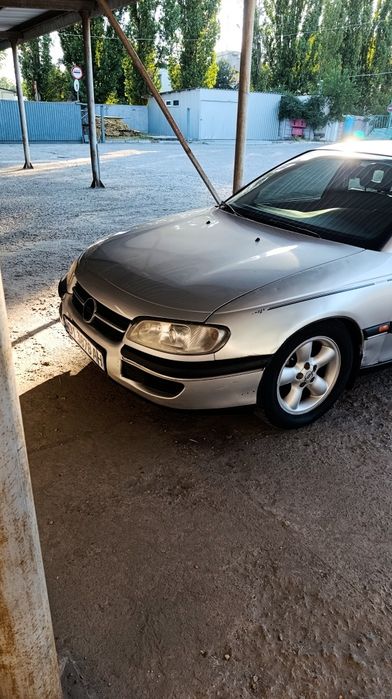 Opel Omega B 1996 р.в,2.5 v6,акпп.
