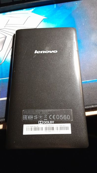Продам планшет lenovo tab 2 a7-10f (на половину робочий)